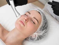 Dermaplaning Might Be the Quickest Route to Smoother Skin