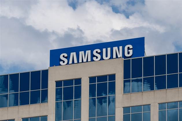 Samsung: 98,000 handsets with triple zero call issues still 'active' 2 Samsung: 98,000 handsets with triple zero call issues still 'active'