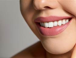 The 10-Second Lip Step That Makes Lips Look Fuller