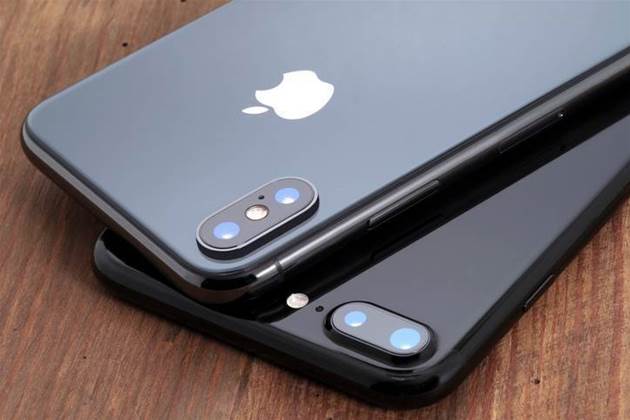 Apple finds quality problems in some iPhone X and MacBook models