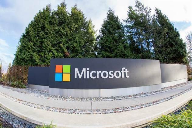 Free kick for Teams as Microsoft tries to reduce Slack