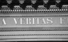Veritas acquires Aptare to target analytics, hybrid cloud