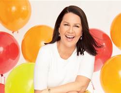 5 Minutes with... Julia Morris!