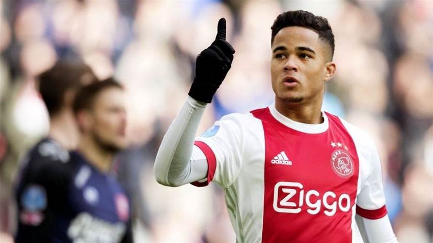 Justin time - Kluivert's kid signs for Roma