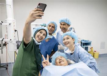 Doctors warned about using personal phones for clinical photos
