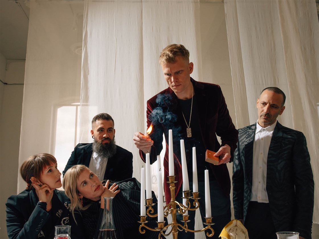 mother mother’s ryan guldemond chats about gen z, the band’s newest album and more mother mother’s ryan guldemond chats about gen z, the band’s newest album and more