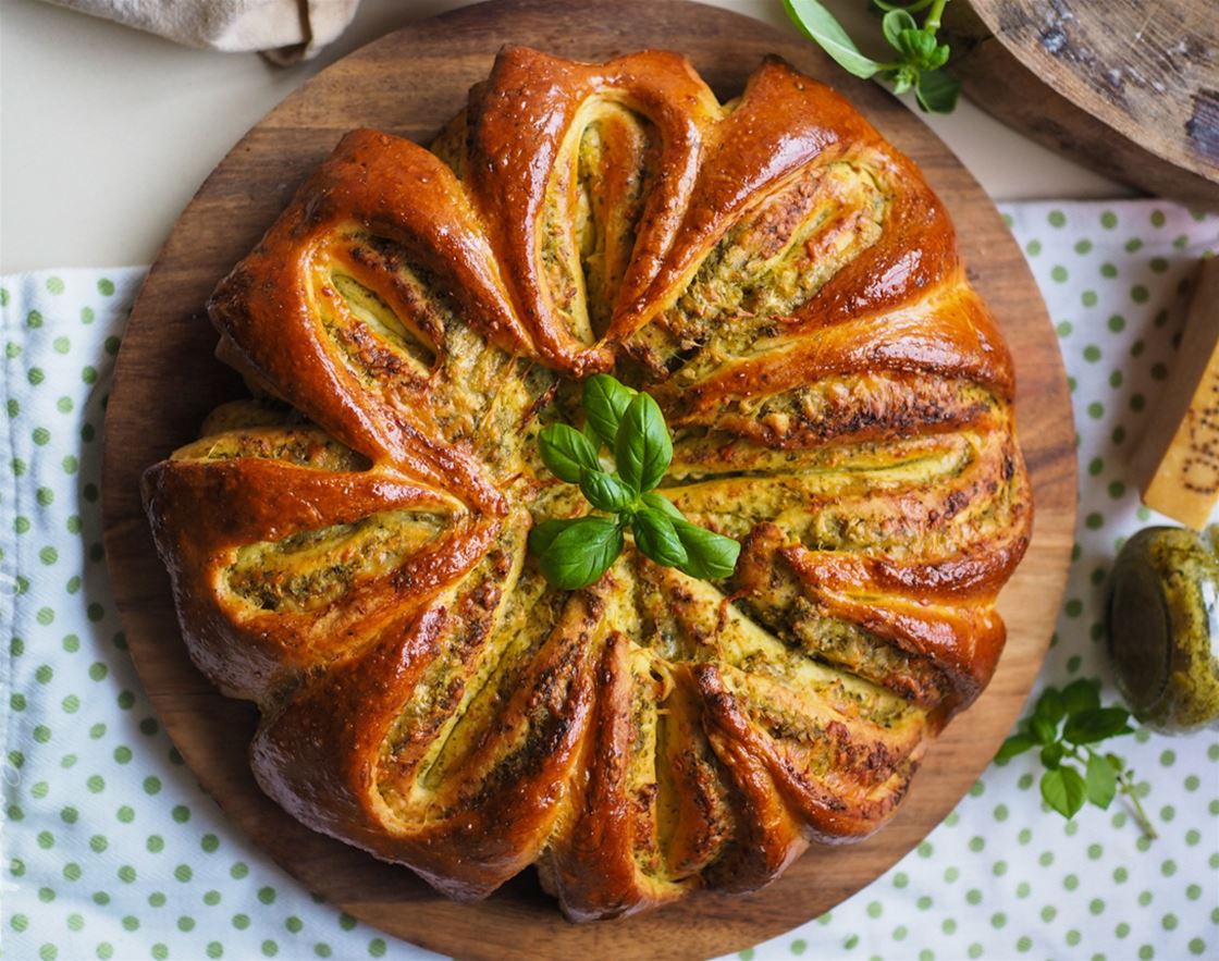 pesto babka flower pesto babka flower