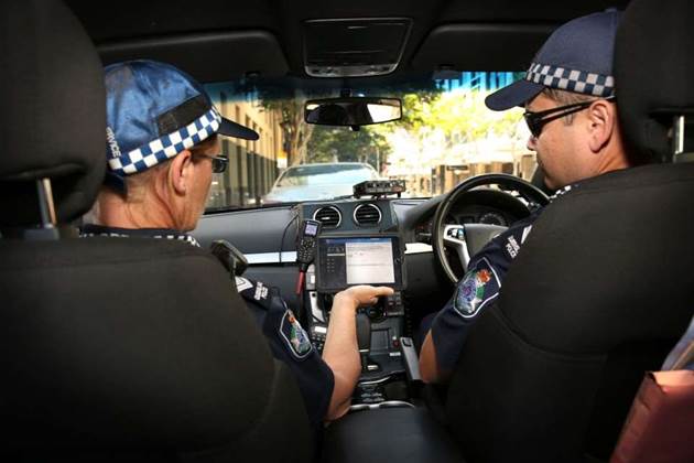 Private number paranoia drives Qld Police to SMS