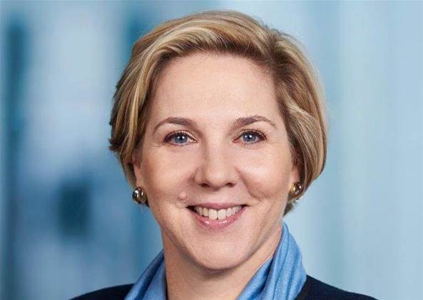 Telstra CFO hangs up, plugs in as new Tesla chair