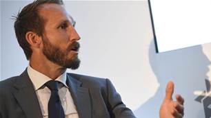 Schwarzer to pick FIFA Goalkeeper of Year nominees