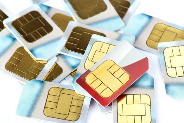 Telstra to provide 4000 SIMs to Victorian students in need