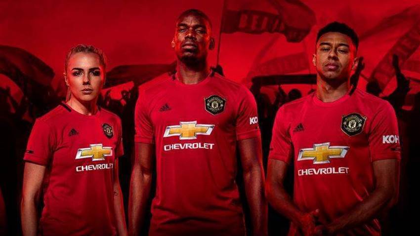 Manchester United's 2019/20 home kit honours '98/99 treble-winning side Manchester United's 2019/20 home kit honours '98/99 treble-winning side