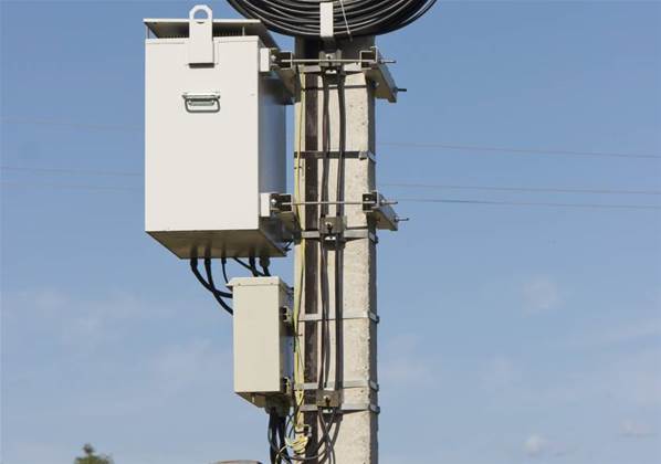 EU sets out rules for 5G small antennas