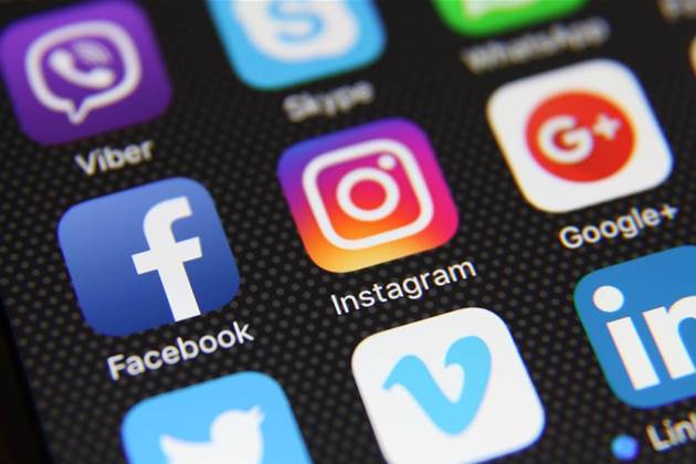 Twitter, Google, Facebook CEOs defend key internet law