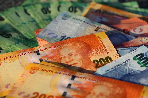 In race to digitise, skills gap a drag on South Africa's big banks