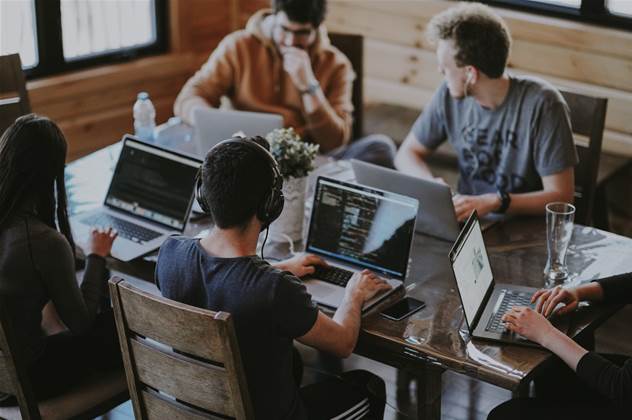 How to manage transformation from the boardroom table
