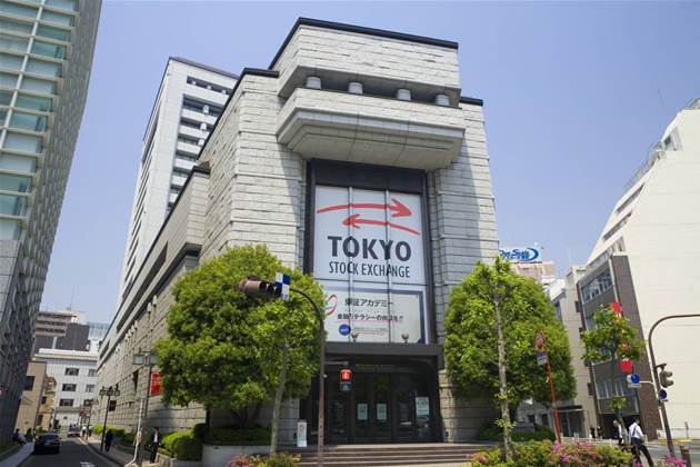 Tokyo Stock Exchange resumes trading after worst-ever outage