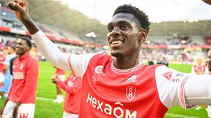 Guinea bid to pip Australia for dual nationality Toure