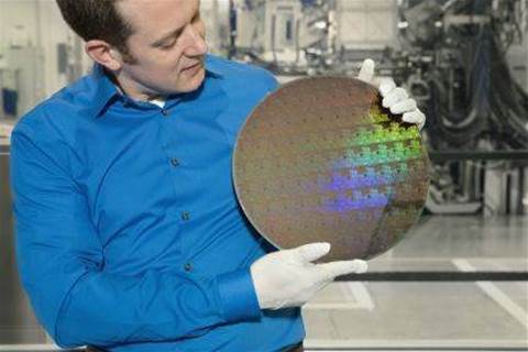 Intel to make chips for MediaTek