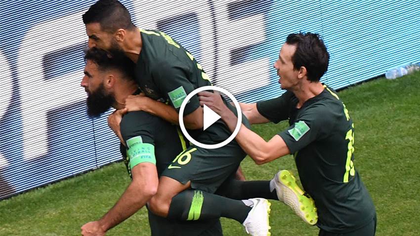 Watch: Fans erupt at Jedi moment Watch: Fans erupt at Jedi moment