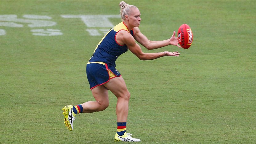 Phillips back for Crows