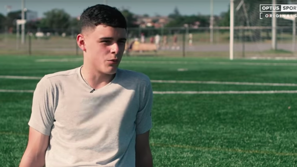 (WATCH) The Sydney teen signing for Manchester City