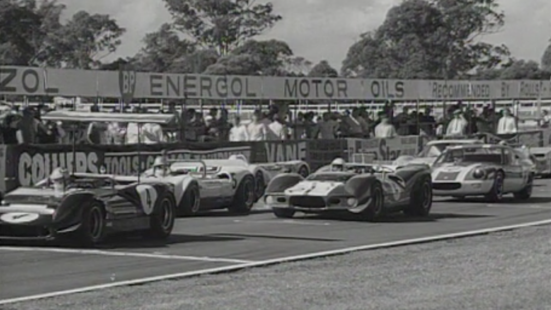 Footage: Big Banger sportscars at Warwick Farm Footage: Big Banger sportscars at Warwick Farm