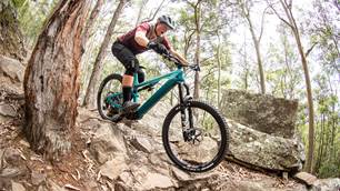 TESTED: Canyon Spectral:ON CF 8 e-bike