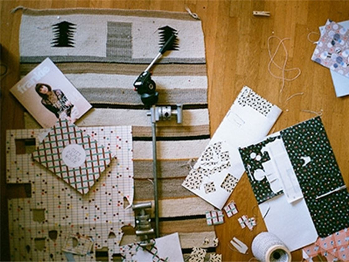 gift paper book - behind the scenes gift paper book - behind the scenes