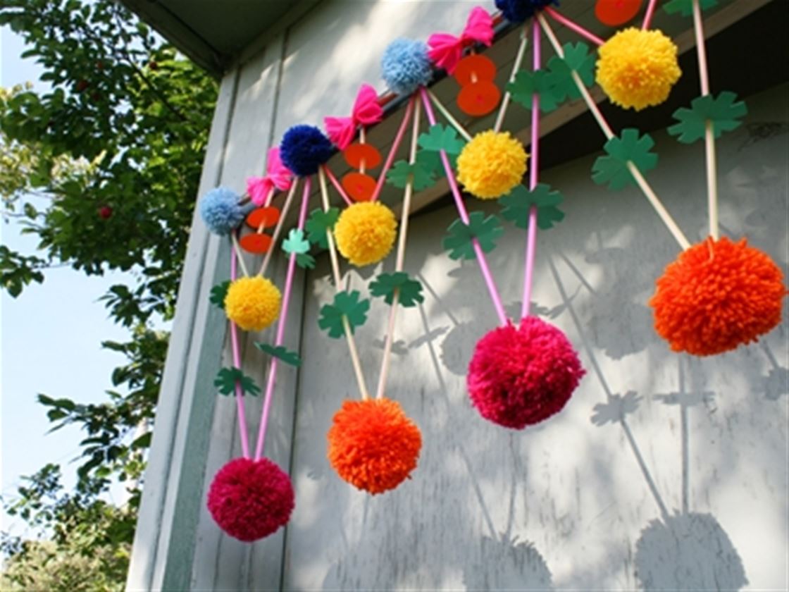frankie exclusive diy: colourful hanging decoration frankie exclusive diy: colourful hanging decoration