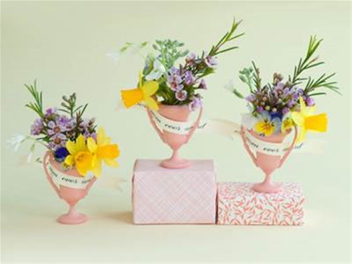 mother's day trophy diy mother's day trophy diy