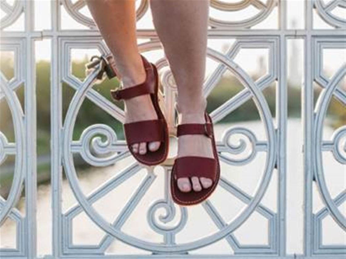 stuff mondays - duckfeet sandals stuff mondays - duckfeet sandals