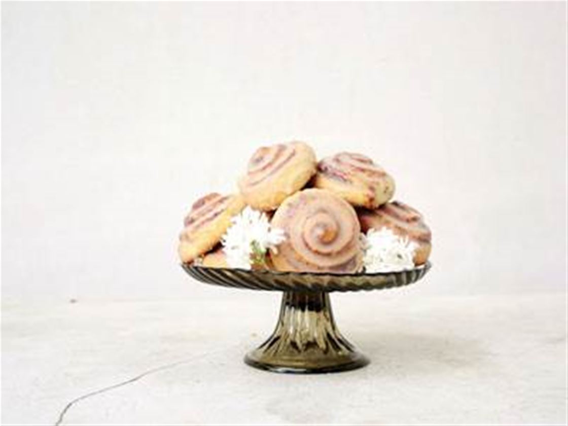 banana cinnamon mini rolls banana cinnamon mini rolls