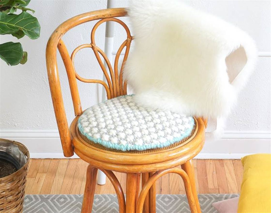 diy oversized cross-stitched cushion diy oversized cross-stitched cushion