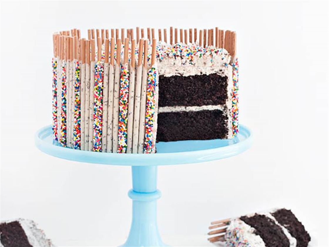 cookies and cream confetti pocky cake cookies and cream confetti pocky cake