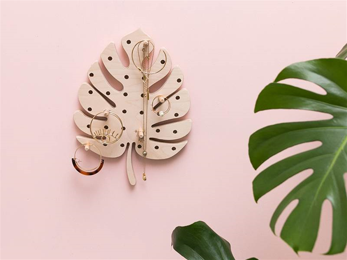 monstera inc. monstera inc.