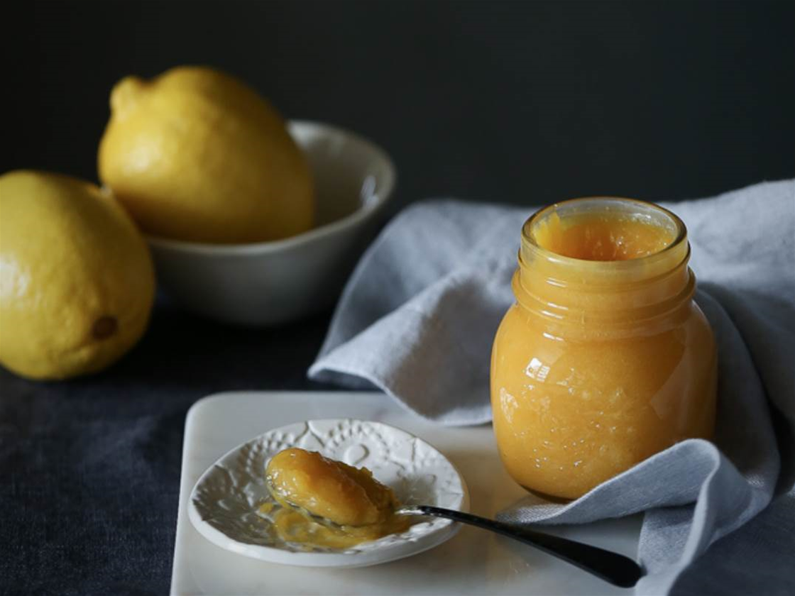 put some curd on it put some curd on it