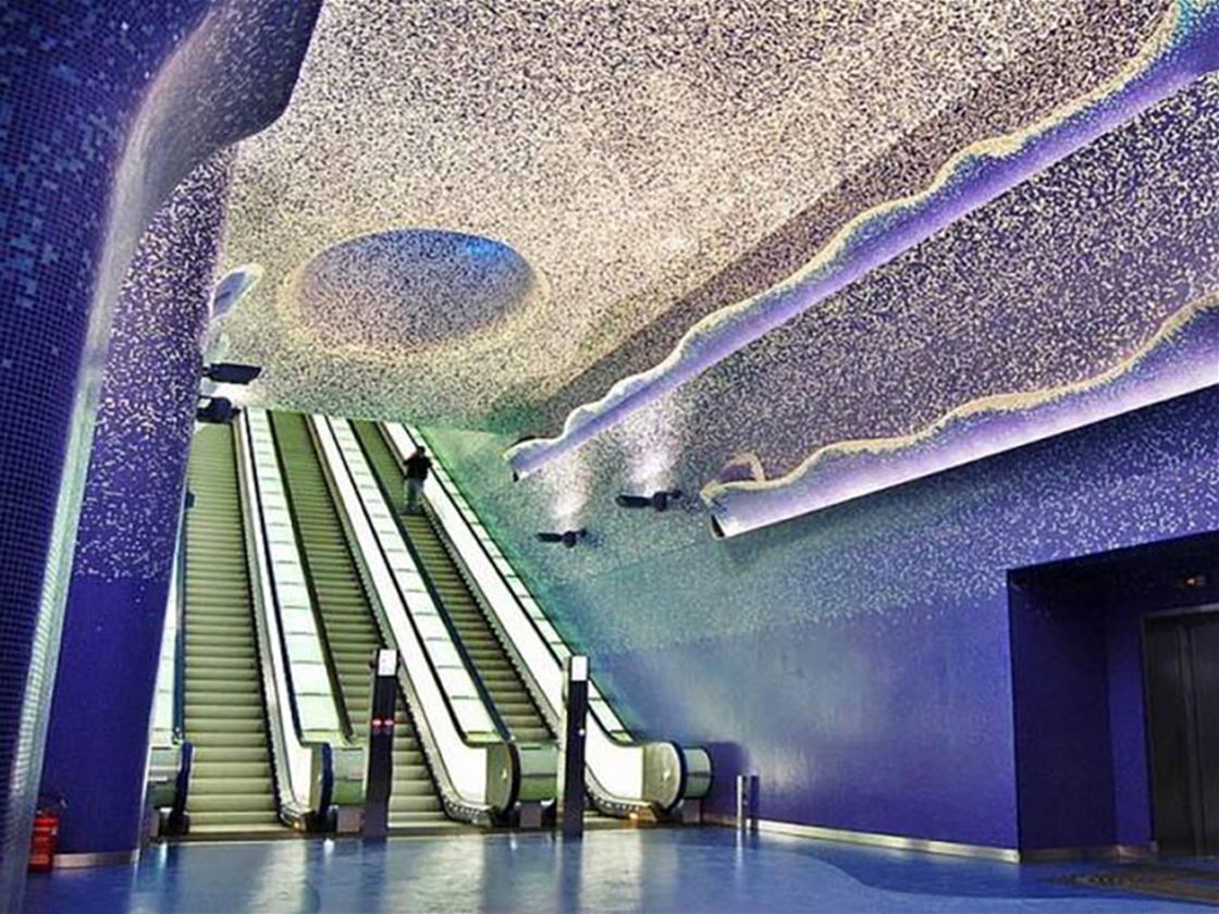 naples's artistic train stations naples's artistic train stations