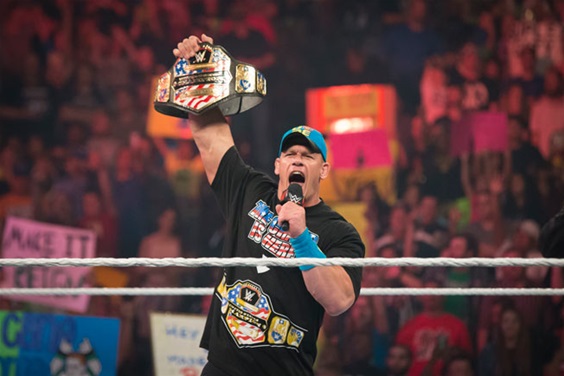 JOHN CENA RETURNS TO RAW JOHN CENA RETURNS TO RAW