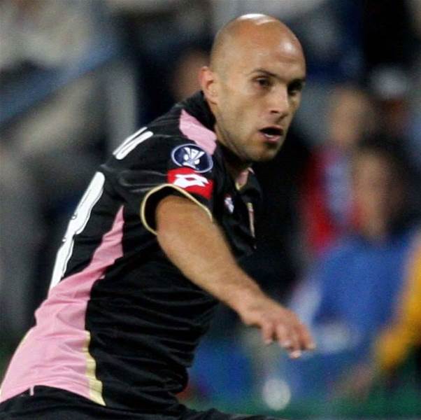 Palermo Sneak Past Cagliari Palermo Sneak Past Cagliari