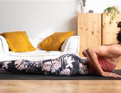 I Tried the Viral ‘Adult Tummy Time’ Trend for 7 Days—Here’s What Happened