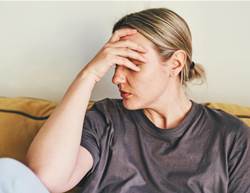 How Cortisol Can Affect Your Weight, According to Endocrinologists