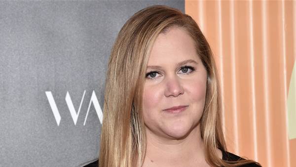 Amy Schumer Gives Health Update, Revealing Endometriosis Surgery and Liposuction in New IG Post
