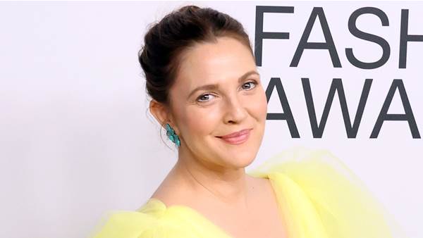 Drew Barrymore Shares a Fresh-Faced Selfie in Honor of Turning 47