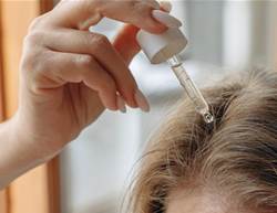 Dermatologists Reveal Whether Vitamin E Oil Is the Secret to Healthier, Silkier Hair