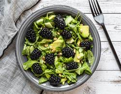 What Is the Raw Food Diet? Dietitians Explain the Pros and Cons of the Mostly Plant-Based Eating Plan