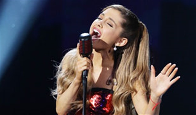 Ariana Grande Wins Best New Artist Ariana Grande Wins Best New Artist