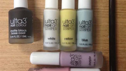 Chalkboard Manicure Glam Inspo