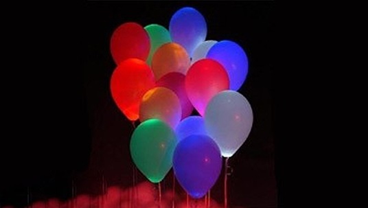 DIY: Glowing Party Balloons!