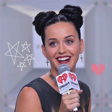 Concert Hair: Space Bun Tutorial Concert Hair: Space Bun Tutorial